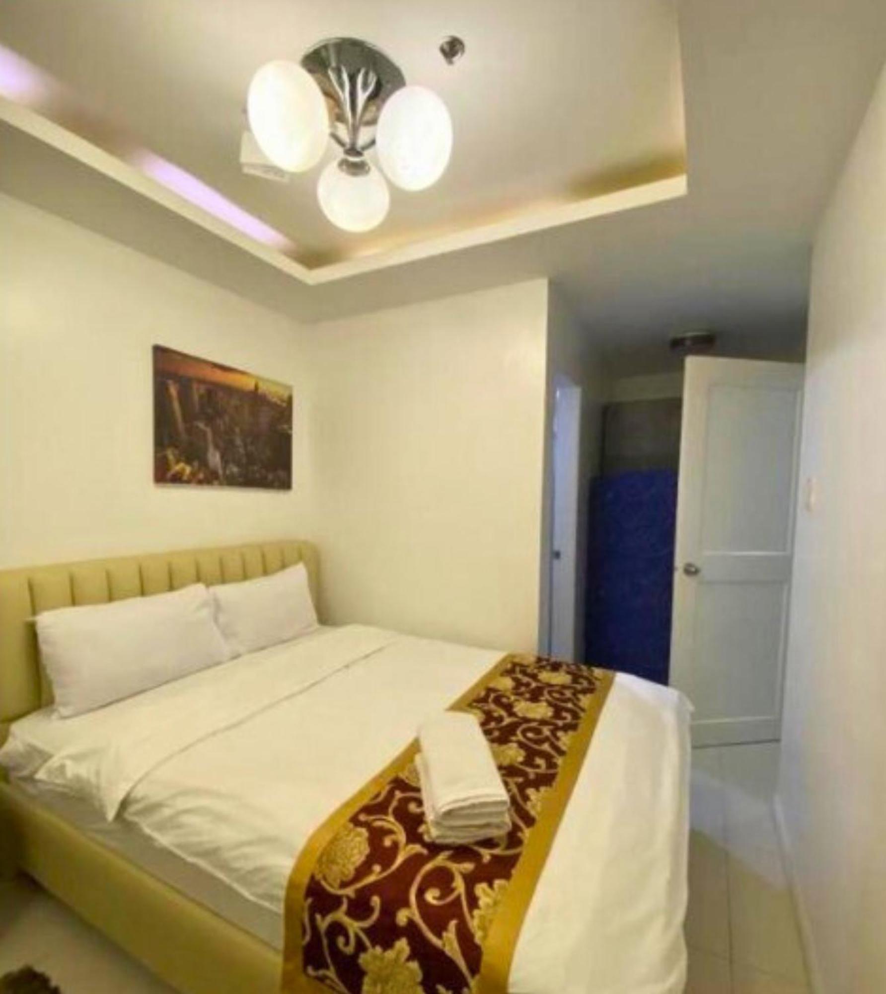 Near Us Embassy X Free Unlimited Pool, Massage & Sauna Access X Promo This Month! Explore Deluxe Studio W Balcony In Manila Perfectly Situated Near Naia Airport, Heart Of Manila Updated 2025 Price For Your Unforgettable Ultimate Staycation Experience Exterior foto