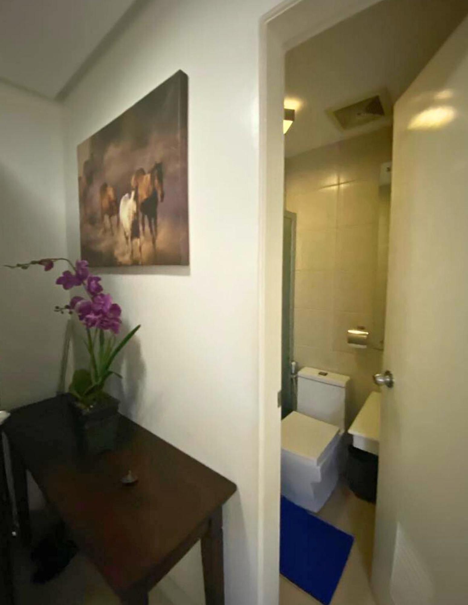 Near Us Embassy X Free Unlimited Pool, Massage & Sauna Access X Promo This Month! Explore Deluxe Studio W Balcony In Manila Perfectly Situated Near Naia Airport, Heart Of Manila Updated 2025 Price For Your Unforgettable Ultimate Staycation Experience Exterior foto